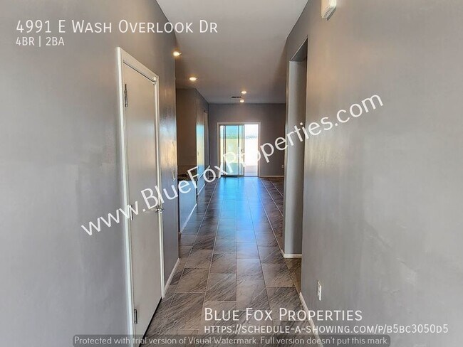 Foto del edificio - 4991 E Wash Overlook Dr