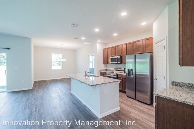 Foto del edificio - 3 br, 2 bath House - 3550 Forster Avenue