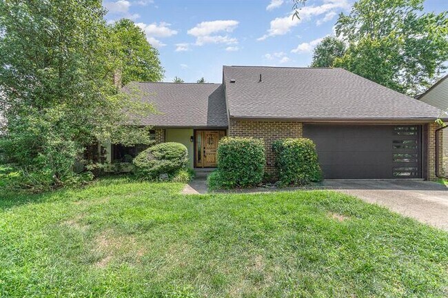 Building Photo - 6807 Vantage Dr
