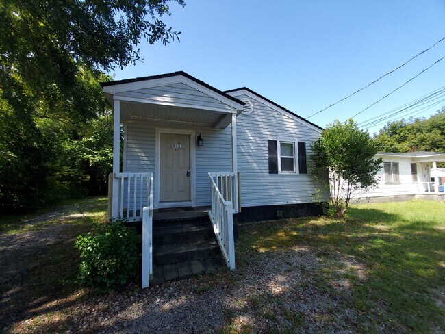 Building Photo - 2311 Nicky Ave