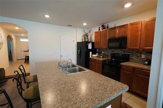 Building Photo - 4214 Roberta Dr