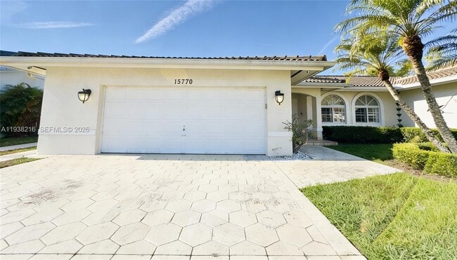 Foto del edificio - 15770 SW 141st Ct