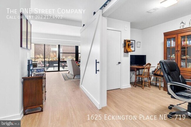 Building Photo - 1625 Eckington Pl NE