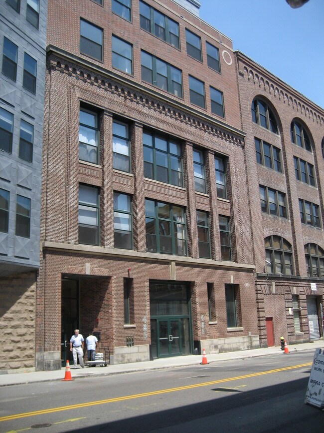  - 485 Harrison Ave