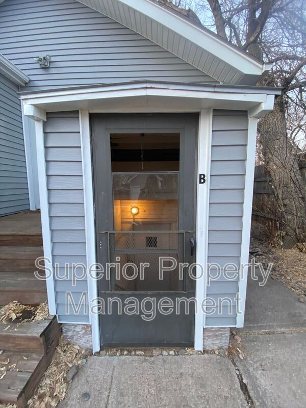 Foto del edificio - 1011 W 29th St