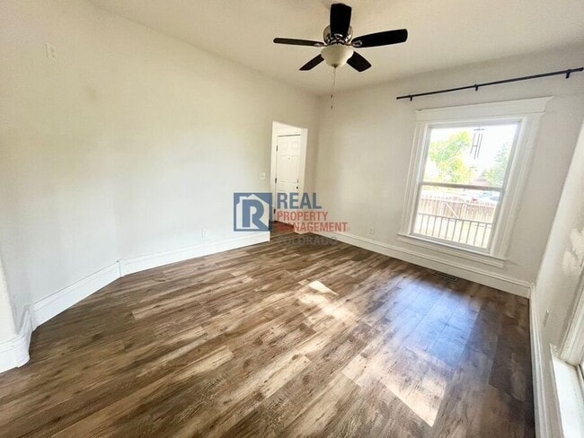 Foto del edificio - 820 N Spruce St