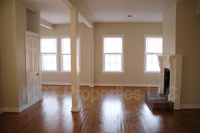 Building Photo - 507 N 21st St