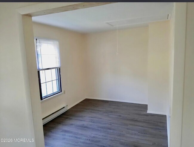 Foto del edificio - 453A Chesterfield Ct