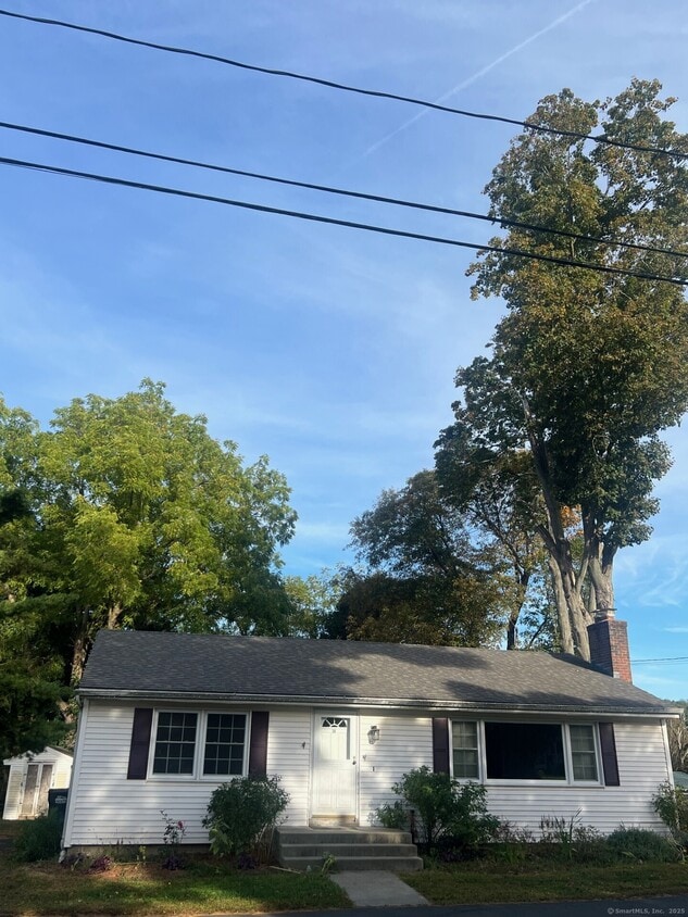 Foto principal - 38 Cherry Ln