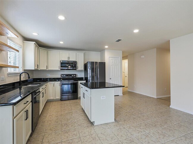 Building Photo - 1728 Trace Dr