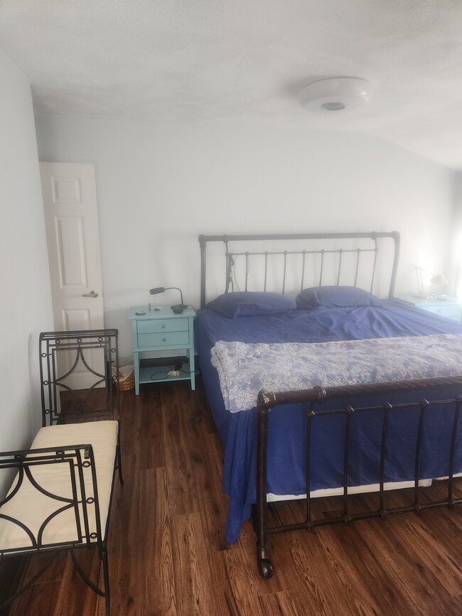 Main Bedroom - 163 Woonasquatucket Ave