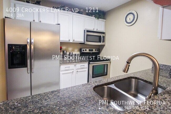 Building Photo - 4009 Crockers Lake Blvd