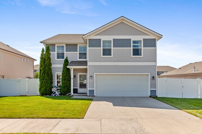 Building Photo - 4580 W Magrath Dr