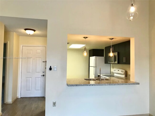Foto del edificio - 485 SW 113th Way