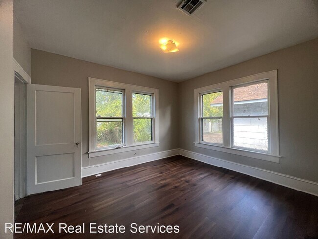 Foto del edificio - 3 br, 1 bath House - 636 Kings Highway