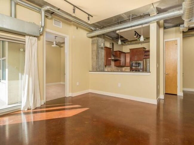 Photo - Fabulous 2 Bedroom/2 Bath Condo in Excellent Location