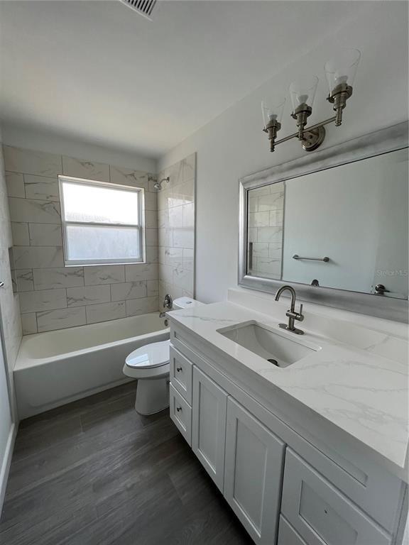 Building Photo - 6016 24th Ave N