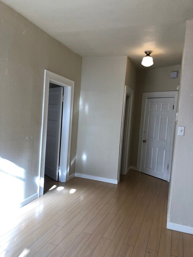 Foto del edificio - 2345 Clement St