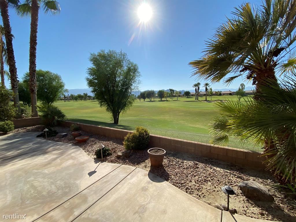 Foto principal - 3 br, 3 bath House - 45521 Big Canyon St