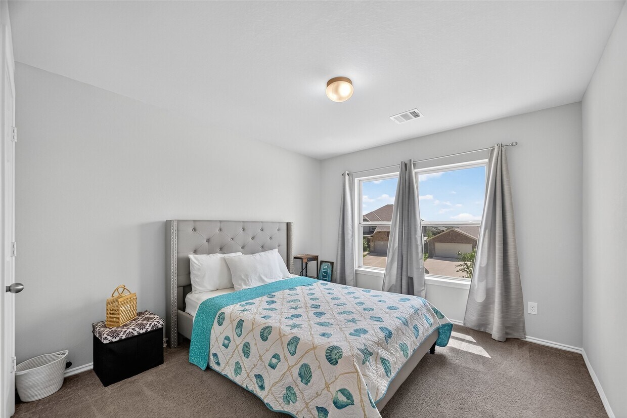 Foto principal - 2930 Flying Horse Ln