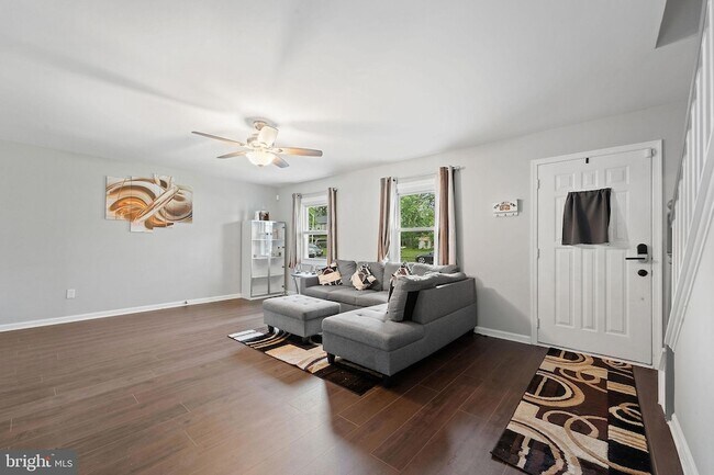 Foto del edificio - 35 Mullshire Ln