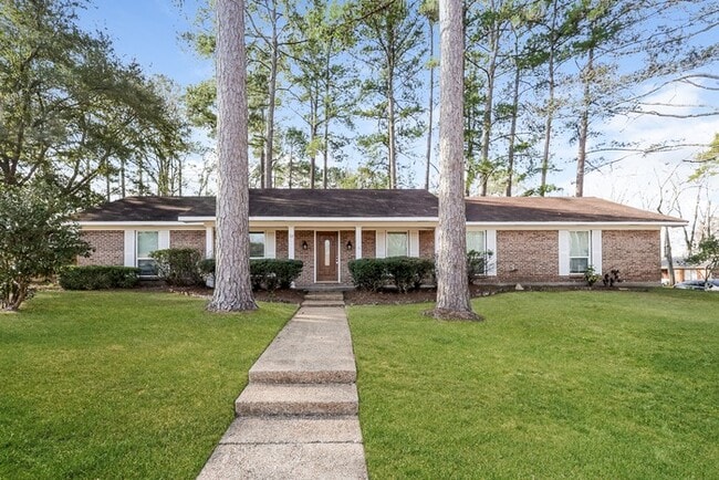 Building Photo - 52 Crossgates Dr