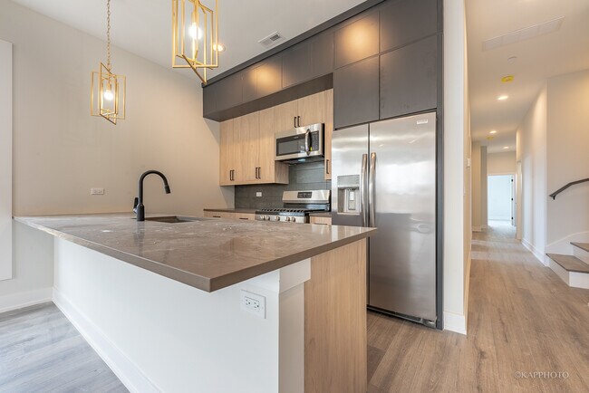 Foto del edificio - 4021 N Keystone Ave