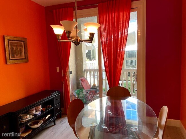 Building Photo - 2 br, 2.5 bath Condo - 36139 Soapberry cmn
