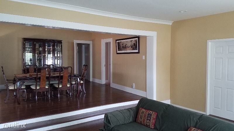 Primary Photo - 4 br, 2 bath House - North of USC
