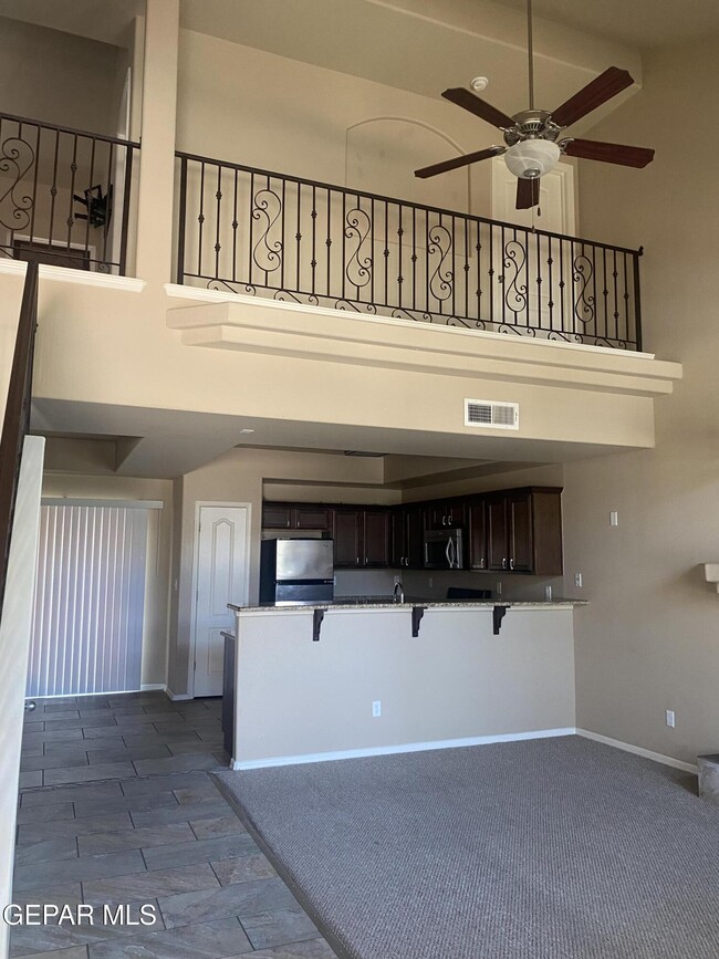 Foto del edificio - 7732 Maple Landing Court