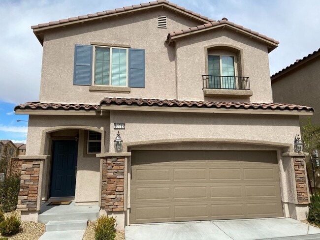 Building Photo - Gorgeous Home in Gated Community!