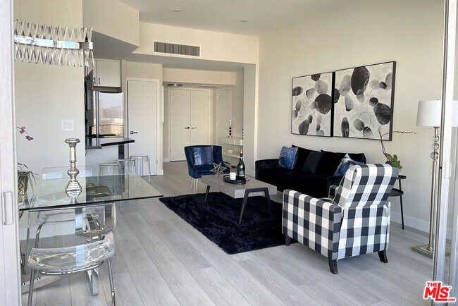 Foto del edificio - 10501 Wilshire Blvd