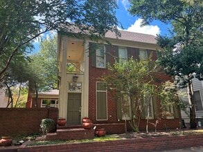 Building Photo - 859 Harbor Bend Rd