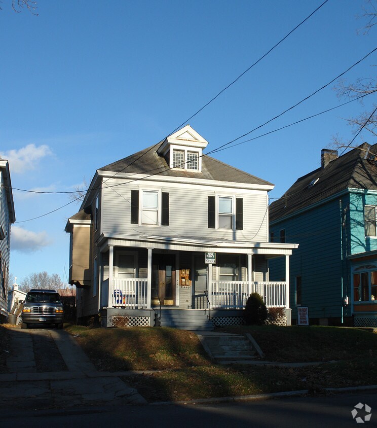 1437 Rugby Rd, Schenectady, NY 12308 Apartments in Schenectady, NY