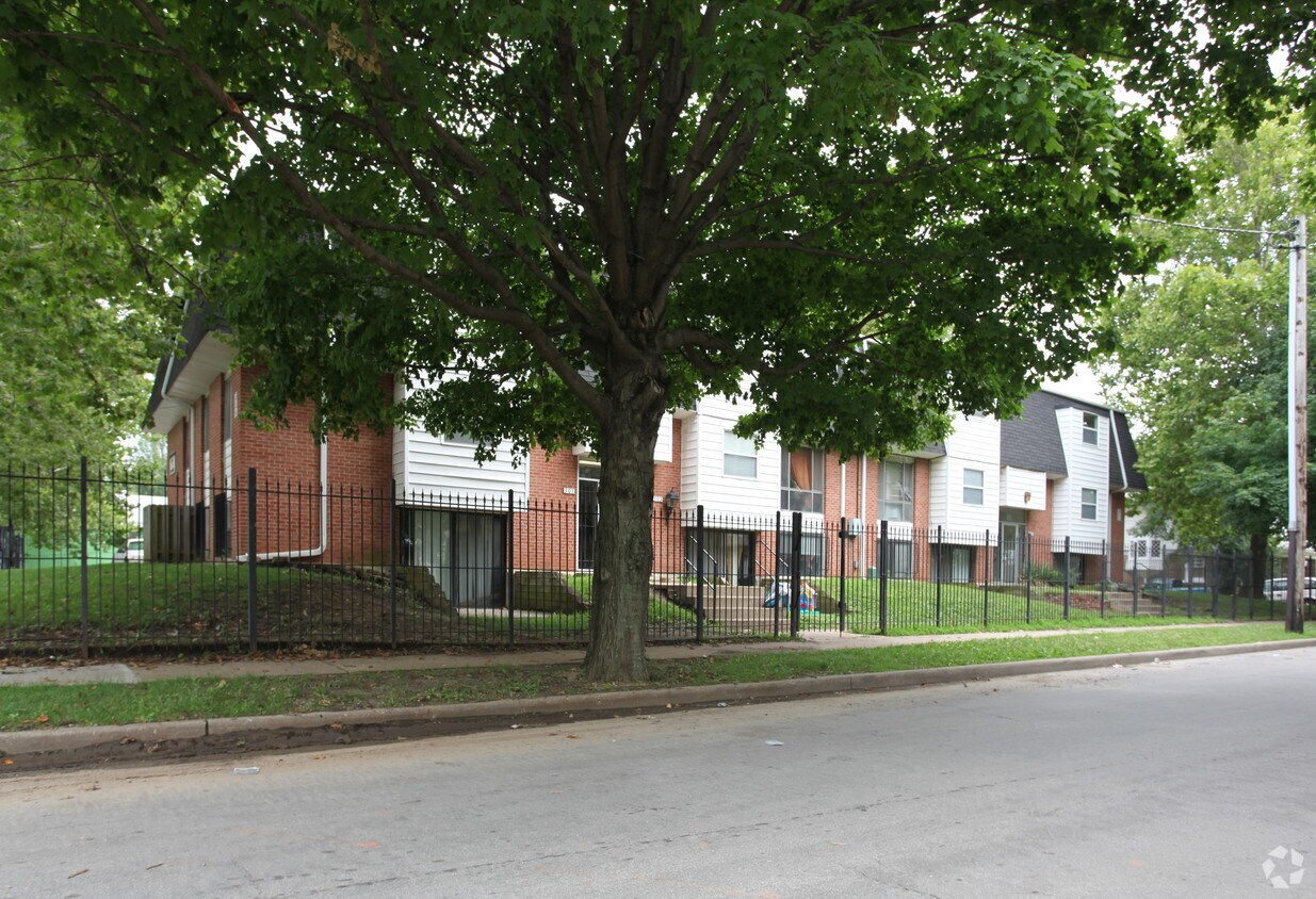 Foto principal - 301-307 Garfield Ave