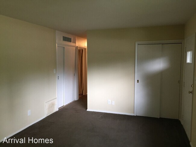Building Photo - 3 br, 1 bath House - 4080 Goldenrod Ct.