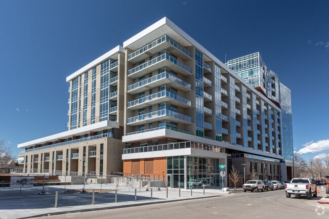Building Photo - Lakehouse on 17th Condos