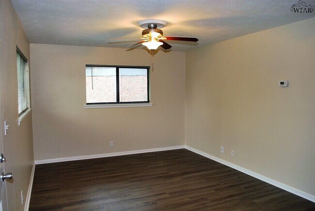 Foto del edificio - 5105 Inlet Dr