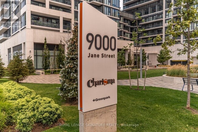 Building Photo - 9000 Jane St