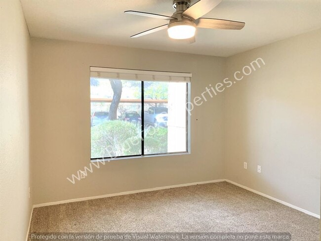 Foto del edificio - 7255 E Snyder Rd