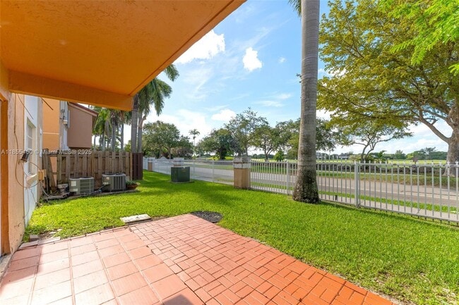 Foto del edificio - 14260 SW 57th Ln