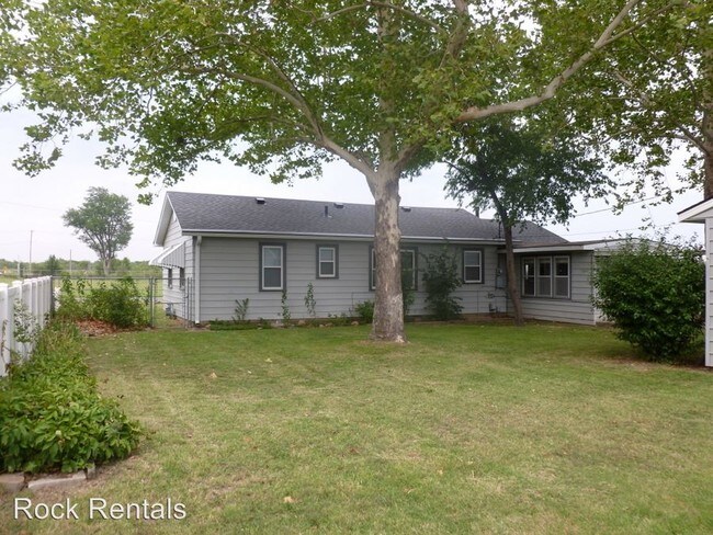Building Photo - 3 br, 1 bath House - 1801 Carey Blvd