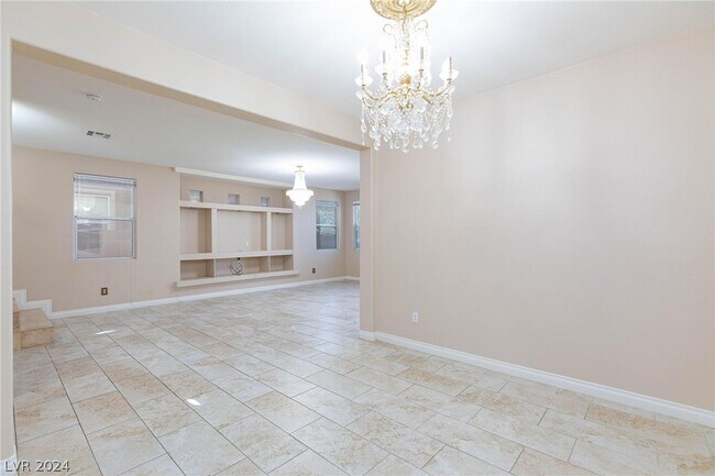 Building Photo - 9272 Pembrook Falls Ave