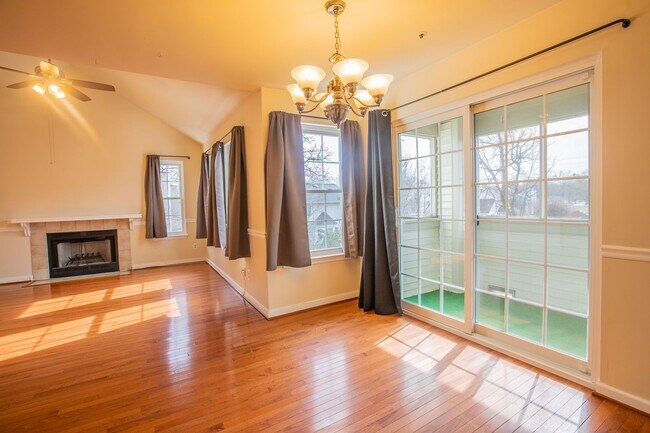 Foto del edificio - Lovely 2 BR/2 BA Condo in Upper Marlboro!