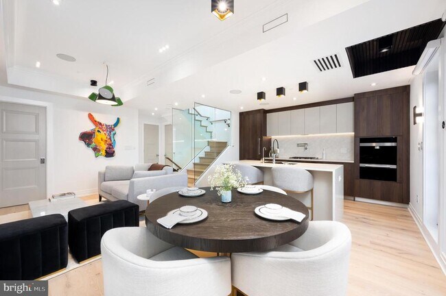 Foto del edificio - 1204 Q St NW