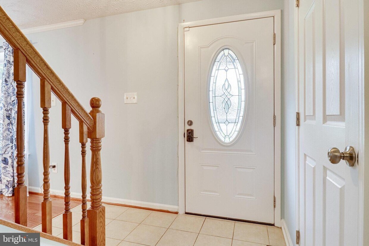 8492 Magic Tree Ct, Springfield, VA 22153 House Rental in Springfield