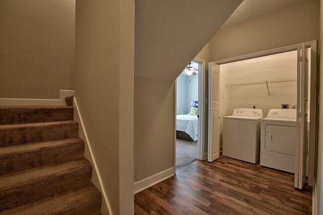 Foto del edificio - 1864 W Belle Vue Way