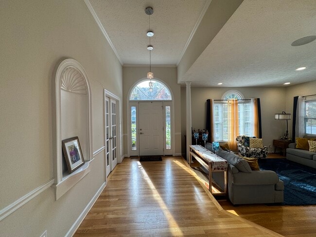 Photo - 329 Woodbrook Run House