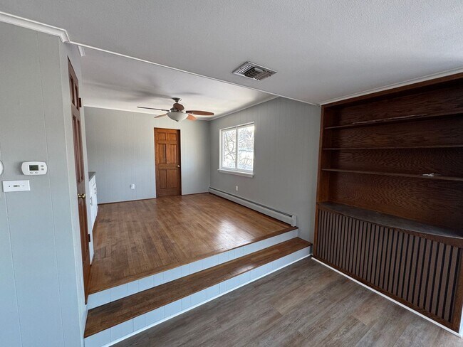 Building Photo - 3482 Sioux Dr