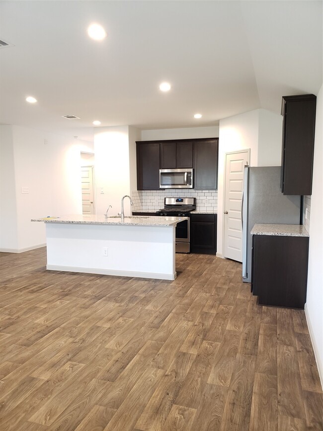 Foto del edificio - 1510 Westland Ct